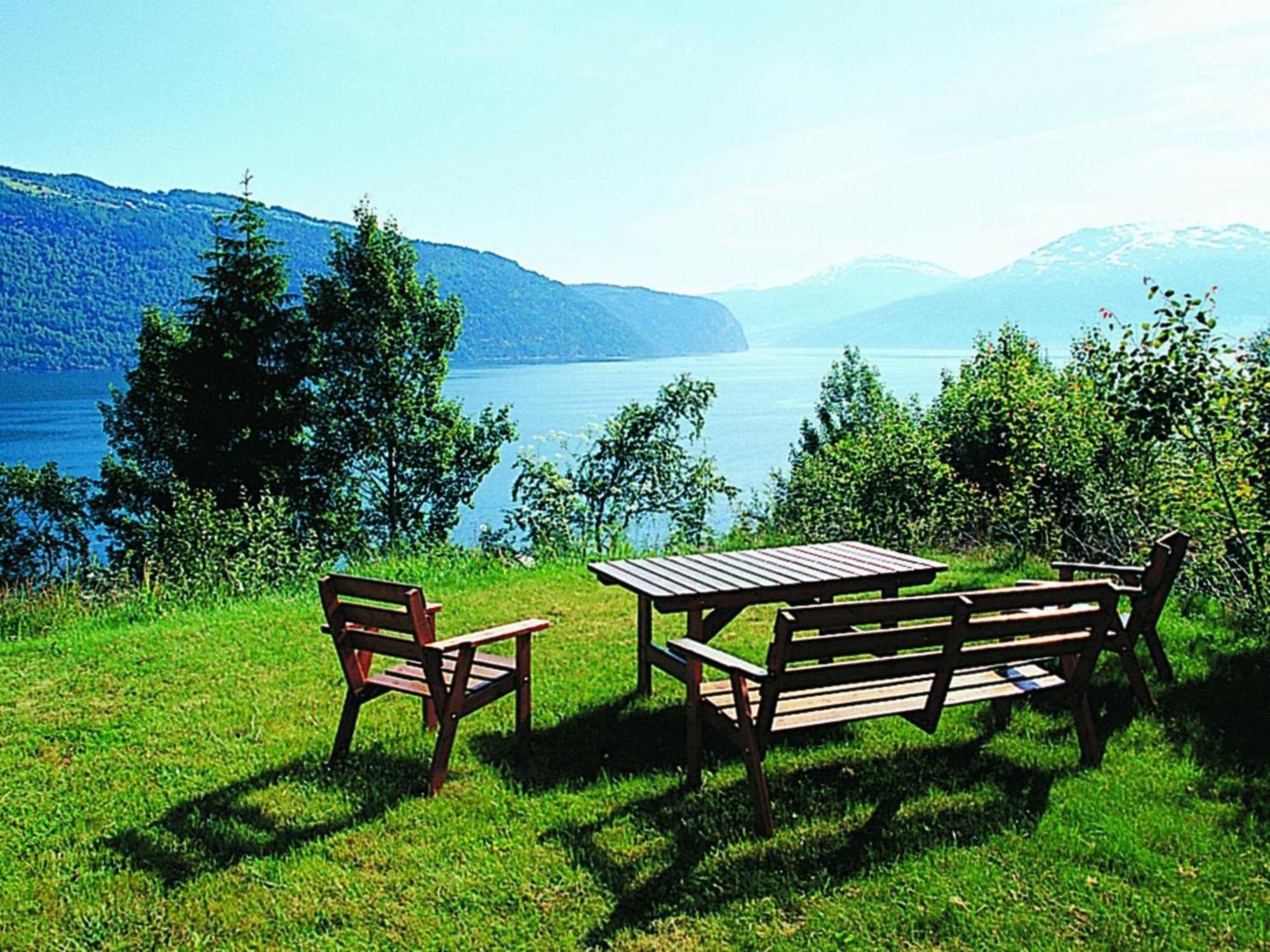 Three-Bedroom Holiday Home In Utvik 1 Reed Rum bild